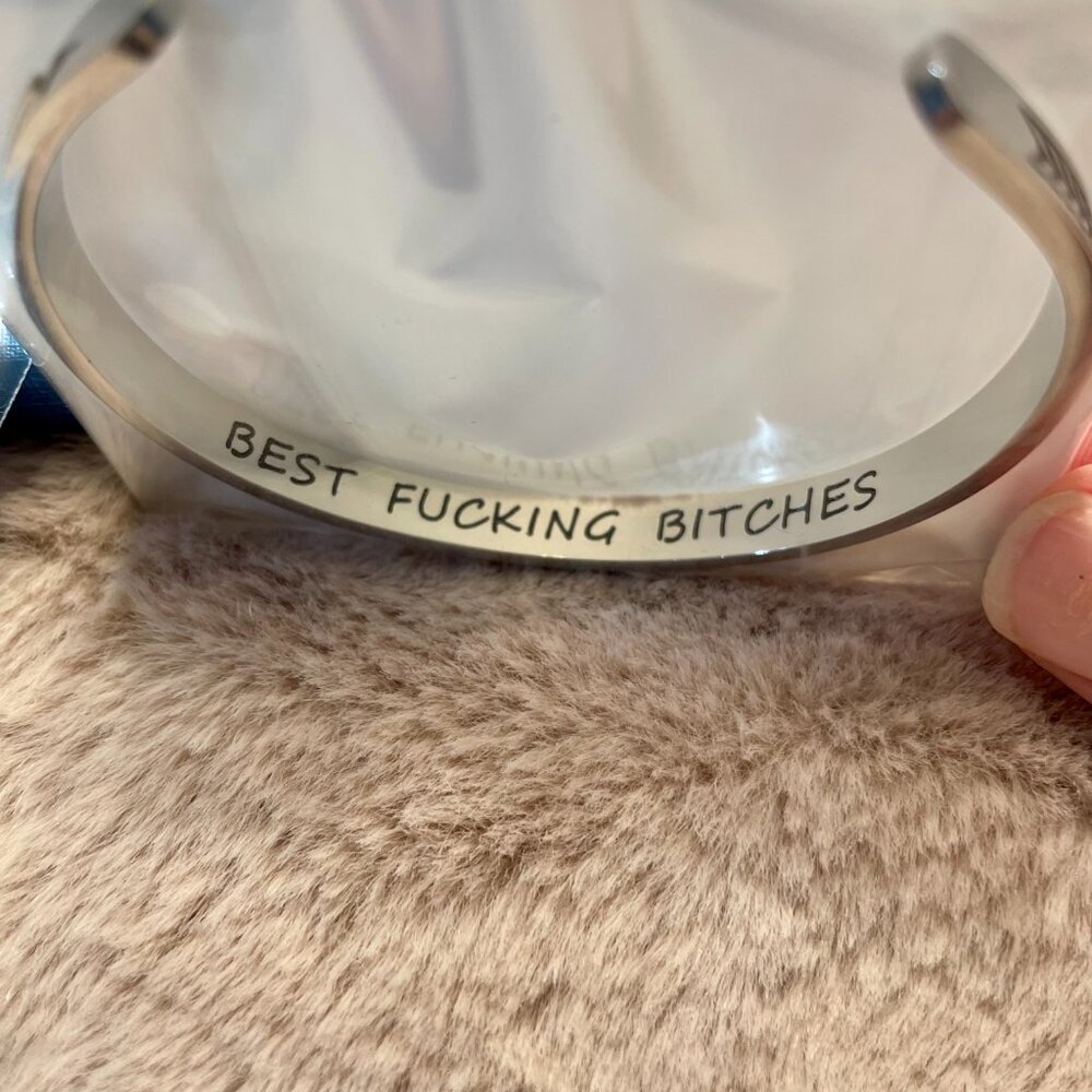 Ladies Message Cuff Bracelet - Picture 6 of 6